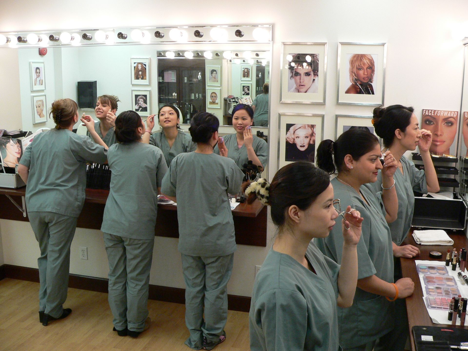Makeup%20%206%20Students